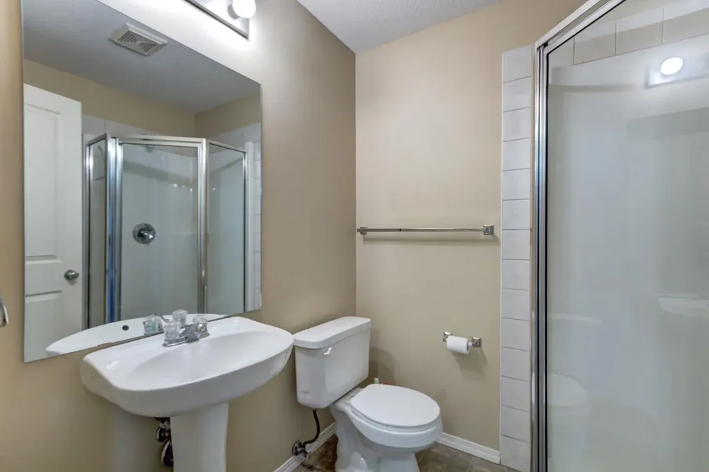 186 Kananaskis Way Canmore AB T1W 0A2