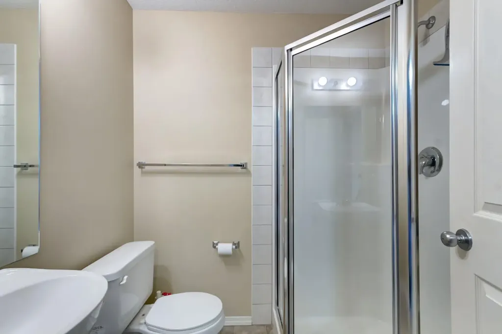 186 Kananaskis Way Canmore AB T1W 0A2