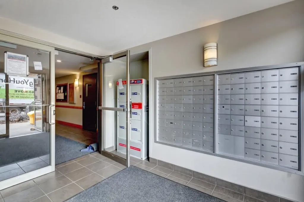186 Kananaskis Way Canmore AB T1W 0A2