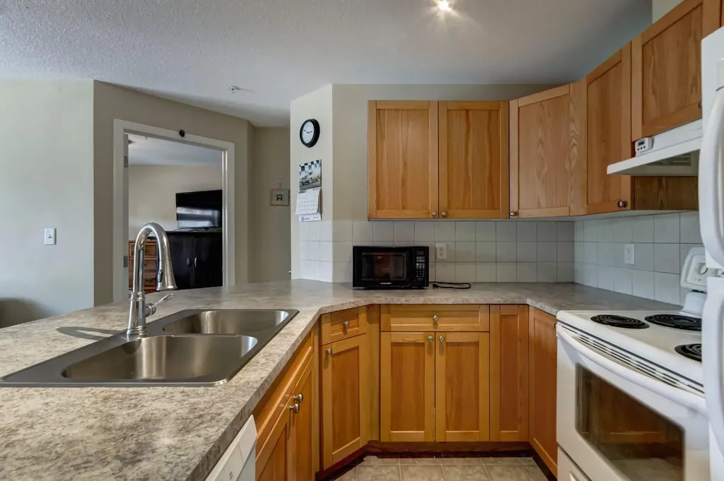 186 Kananaskis Way Canmore AB T1W 0A2