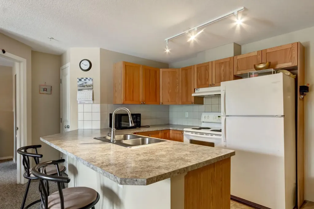 186 Kananaskis Way Canmore AB T1W 0A2