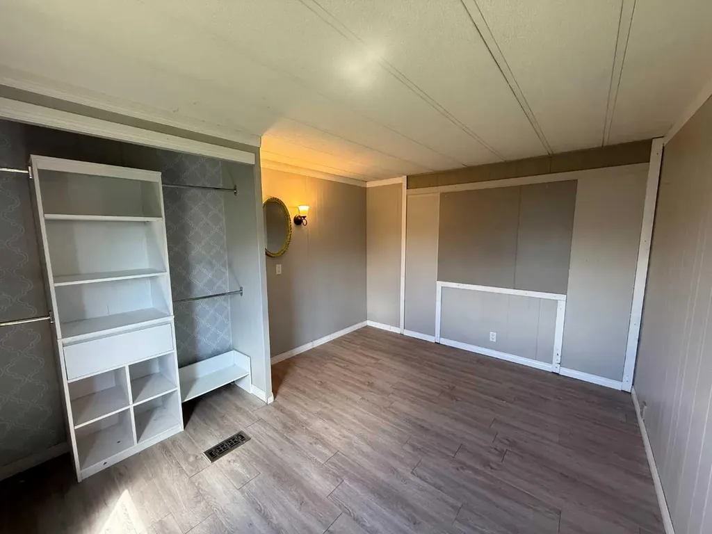 120 3 Avenue SW Falher AB T0H 1M0