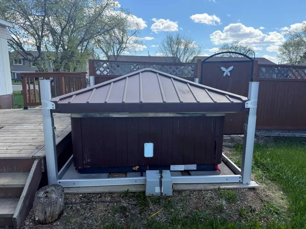 120 3 Avenue SW Falher AB T0H 1M0