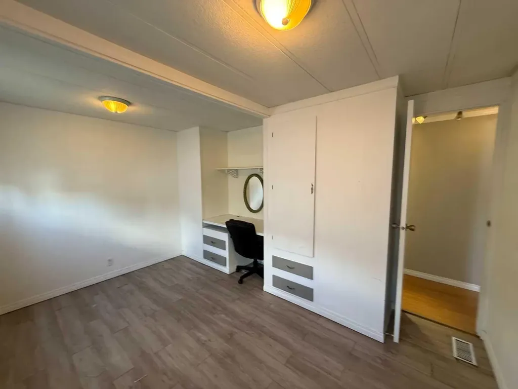 120 3 Avenue SW Falher AB T0H 1M0