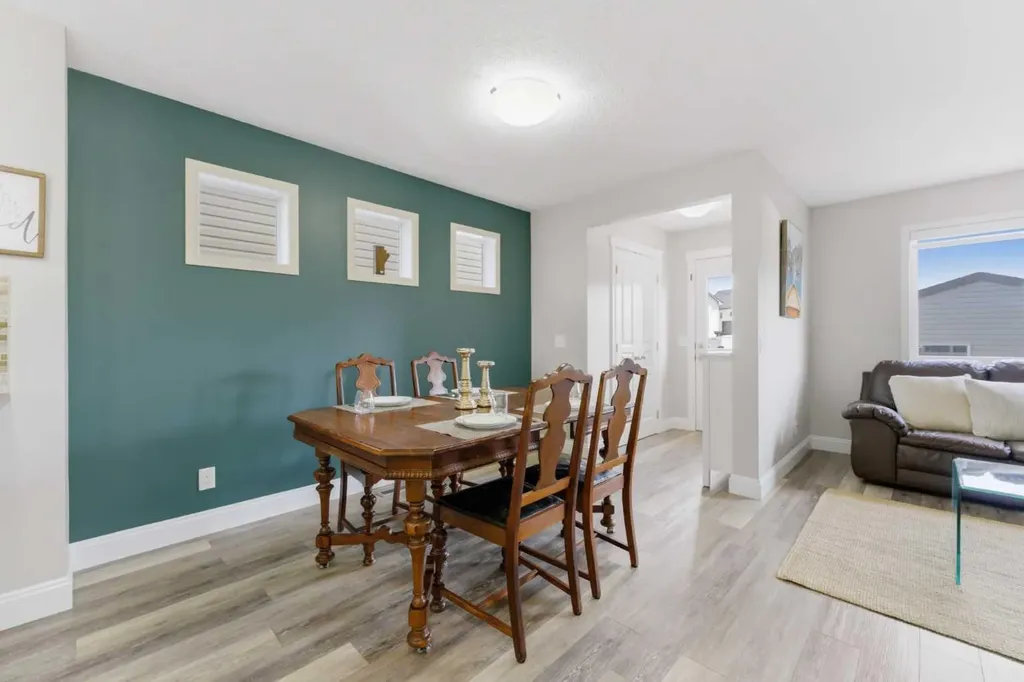 394 Copperpond Boulevard SE Calgary AB T2Z 0Z7
