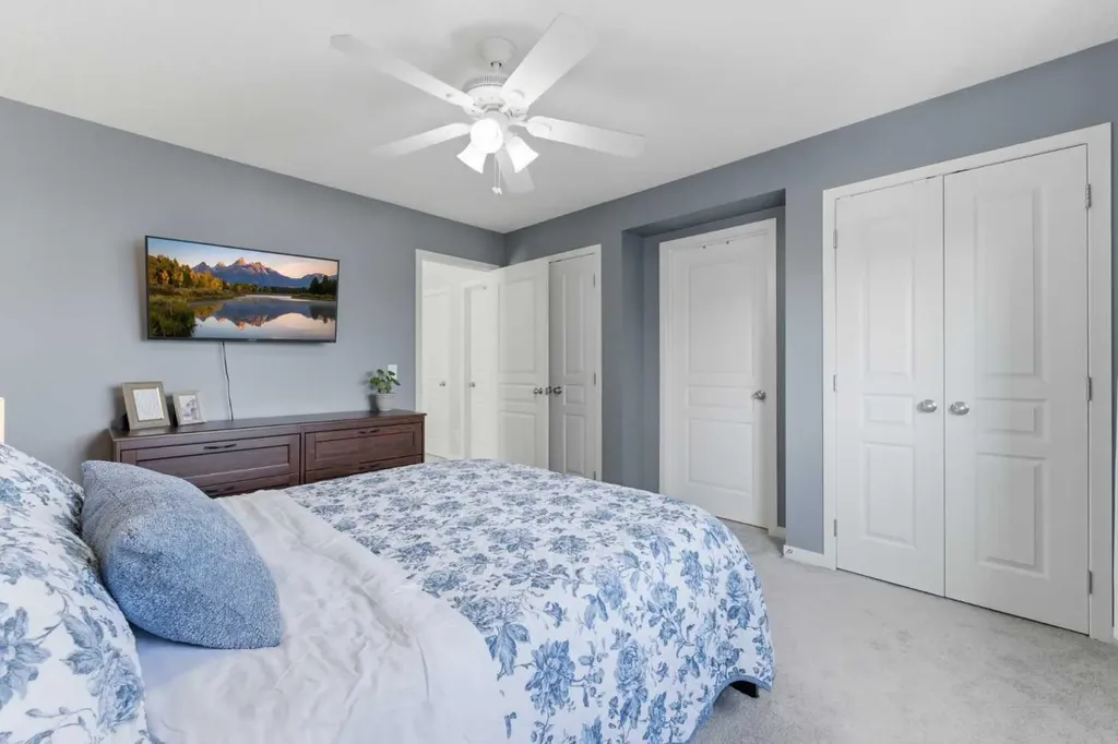 394 Copperpond Boulevard SE Calgary AB T2Z 0Z7