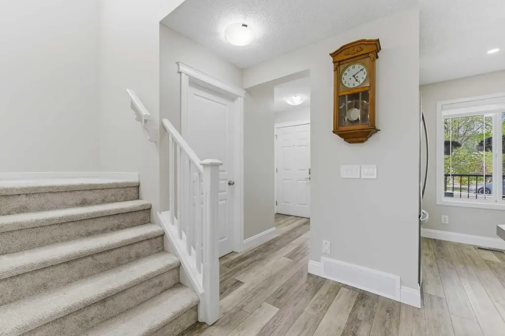 394 Copperpond Boulevard SE Calgary AB T2Z 0Z7