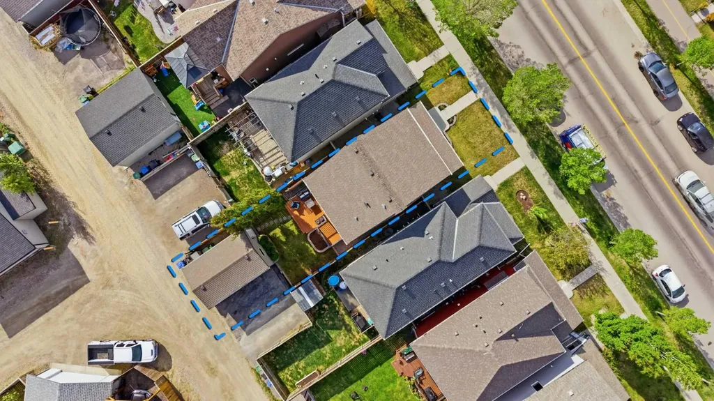 394 Copperpond Boulevard SE Calgary AB T2Z 0Z7