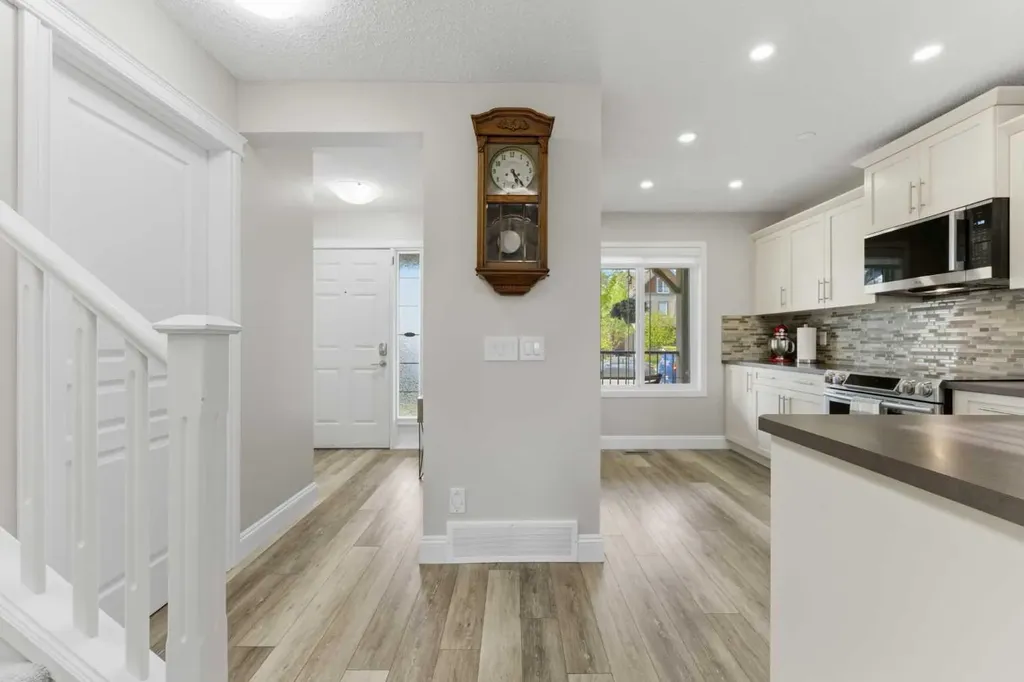 394 Copperpond Boulevard SE Calgary AB T2Z 0Z7