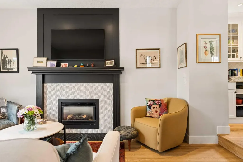 2235 27 Street SW Calgary AB T3E 2E9