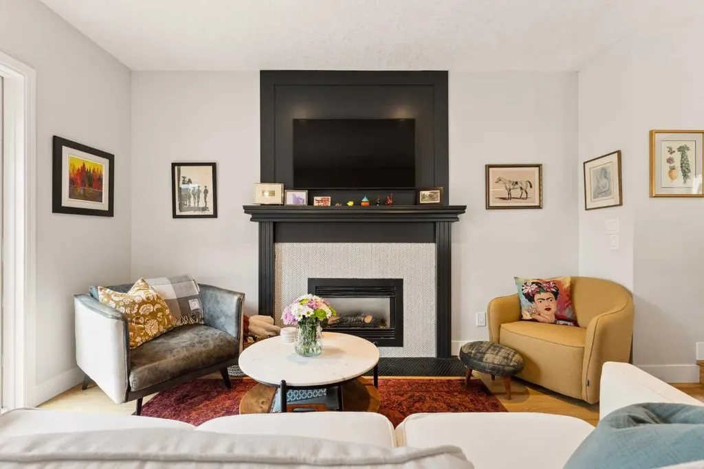 2235 27 Street SW Calgary AB T3E 2E9