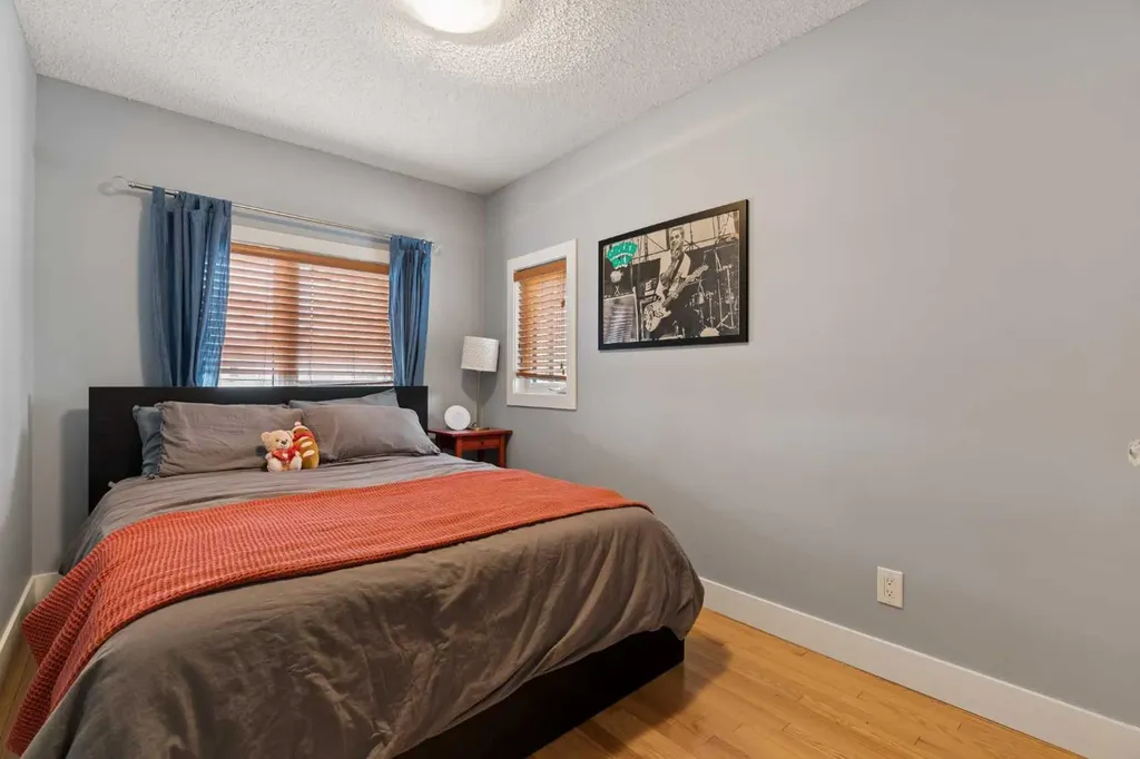 2235 27 Street SW Calgary AB T3E 2E9