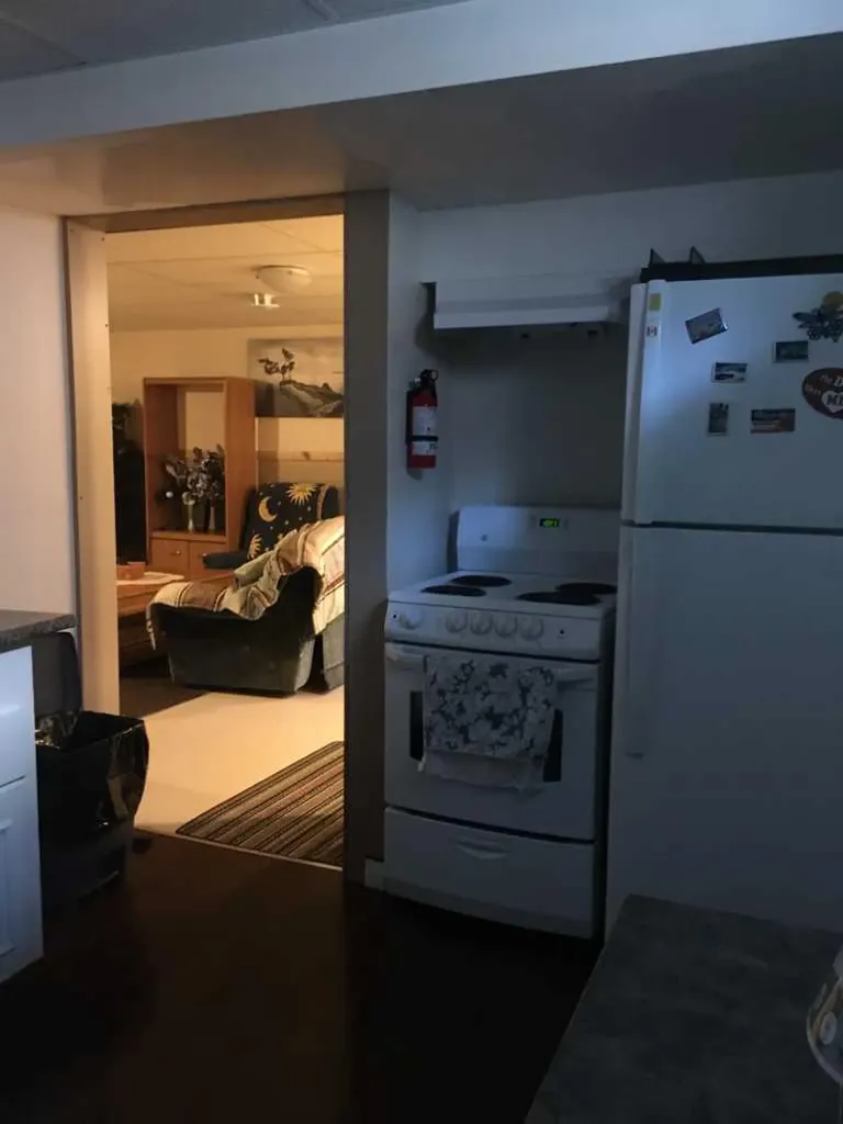 710 3 Avenue Fox Creek AB T0H 1P0