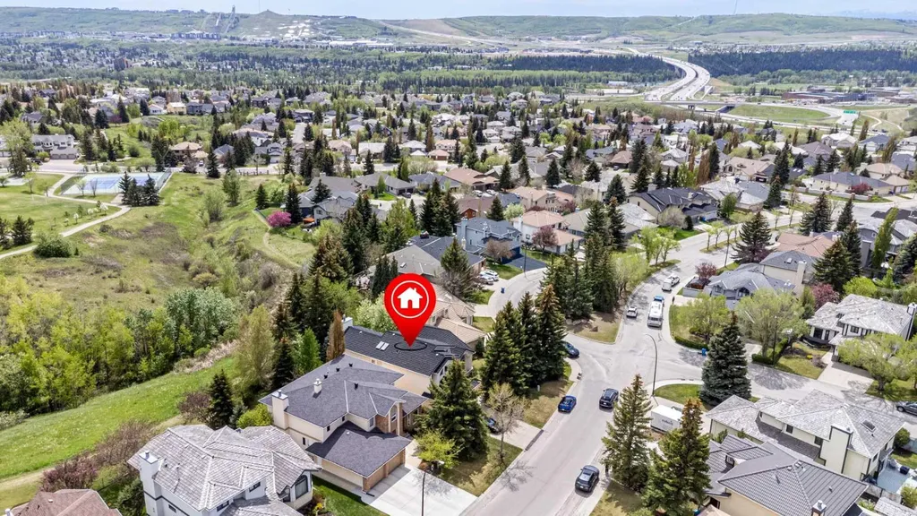 49 Scandia Hill NW Calgary AB T3L1T8