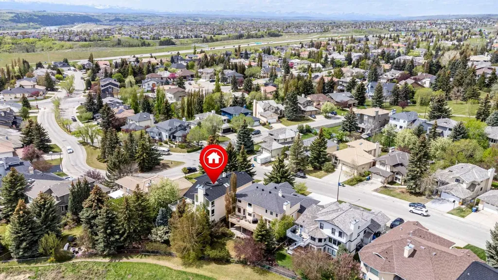 49 Scandia Hill NW Calgary AB T3L1T8
