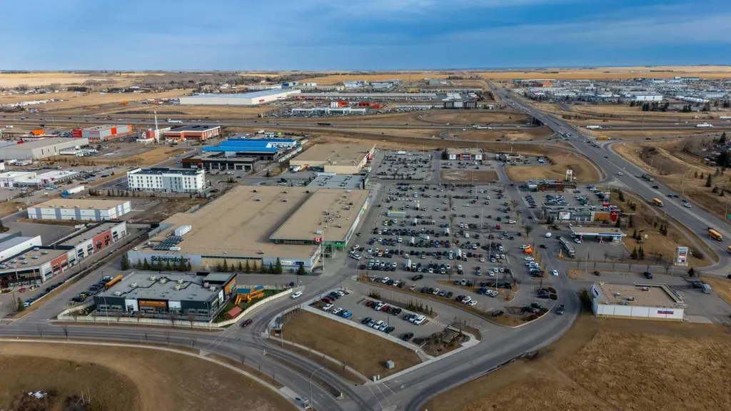 403 Mackenzie Way SE Airdrie AB T4B 3Y7