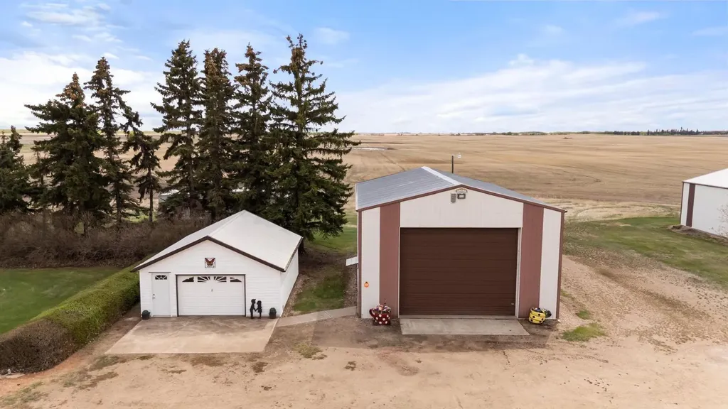 14545 Highway 26 Rural Camrose County AB T0B 4H0