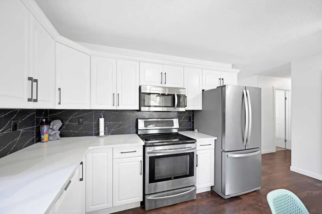 38 Balsam Crescent Olds AB T4H 1L1