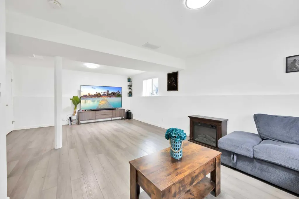 38 Balsam Crescent Olds AB T4H 1L1