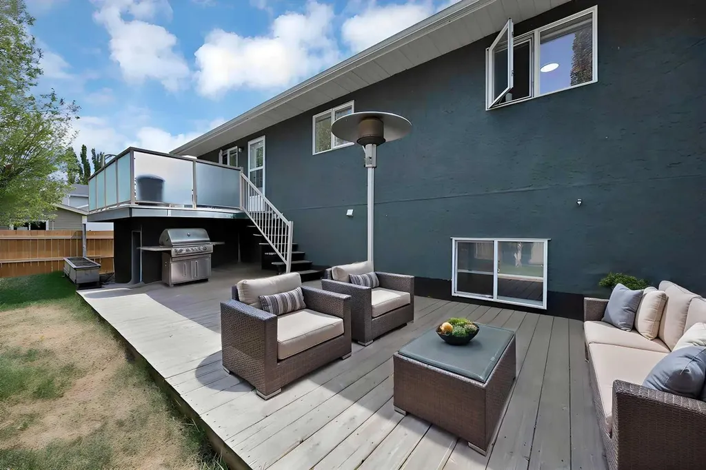 38 Balsam Crescent Olds AB T4H 1L1
