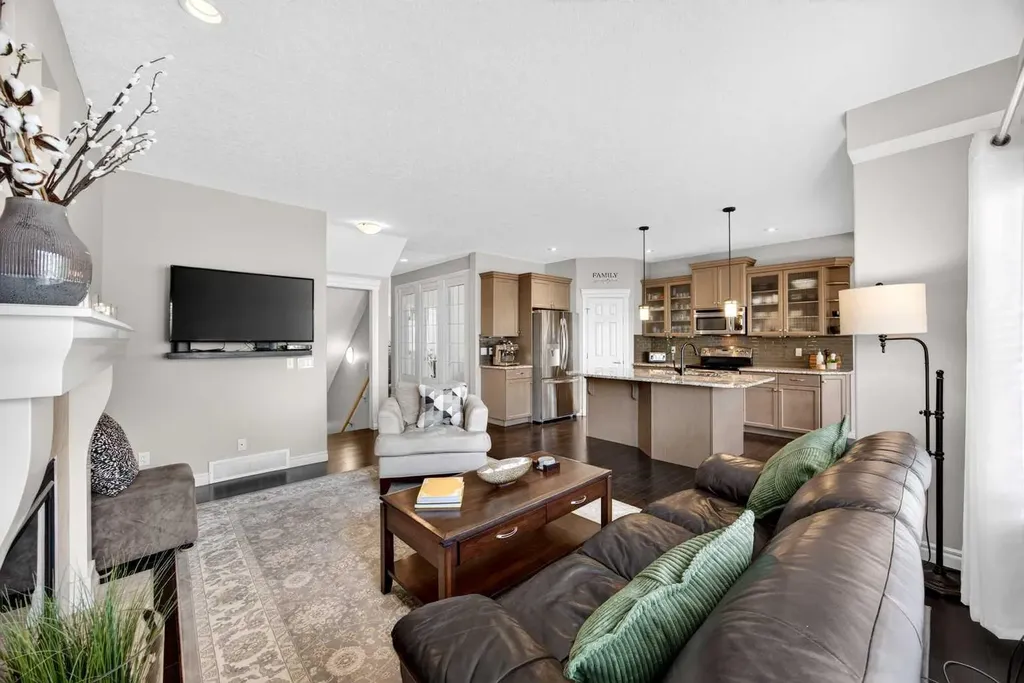 293 Bridleridge View SW Calgary AB T2Y0E6