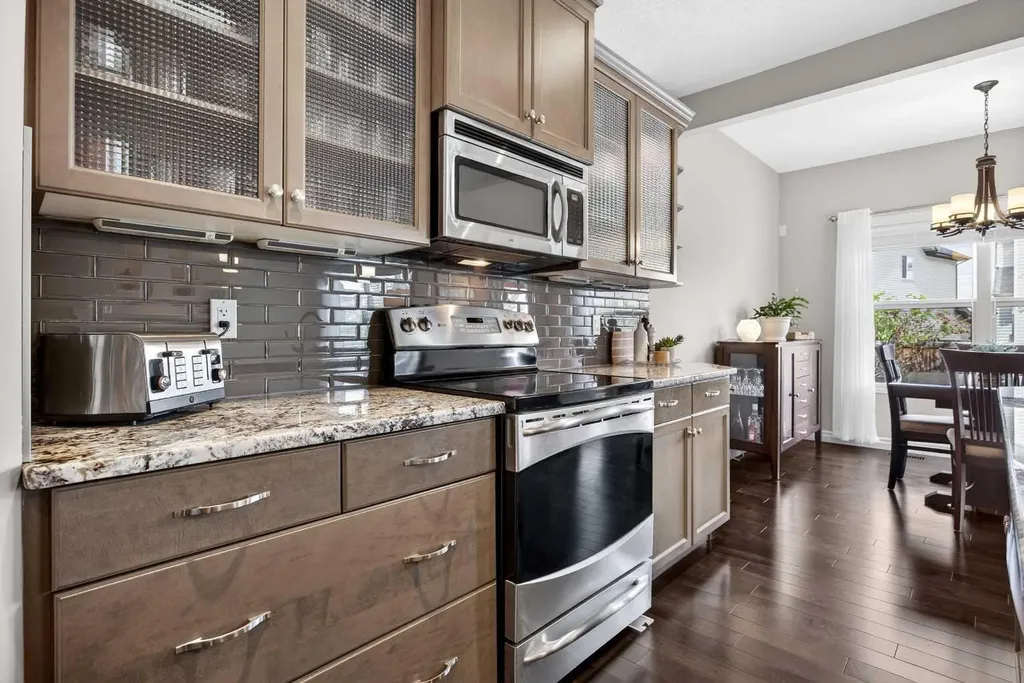 293 Bridleridge View SW Calgary AB T2Y0E6
