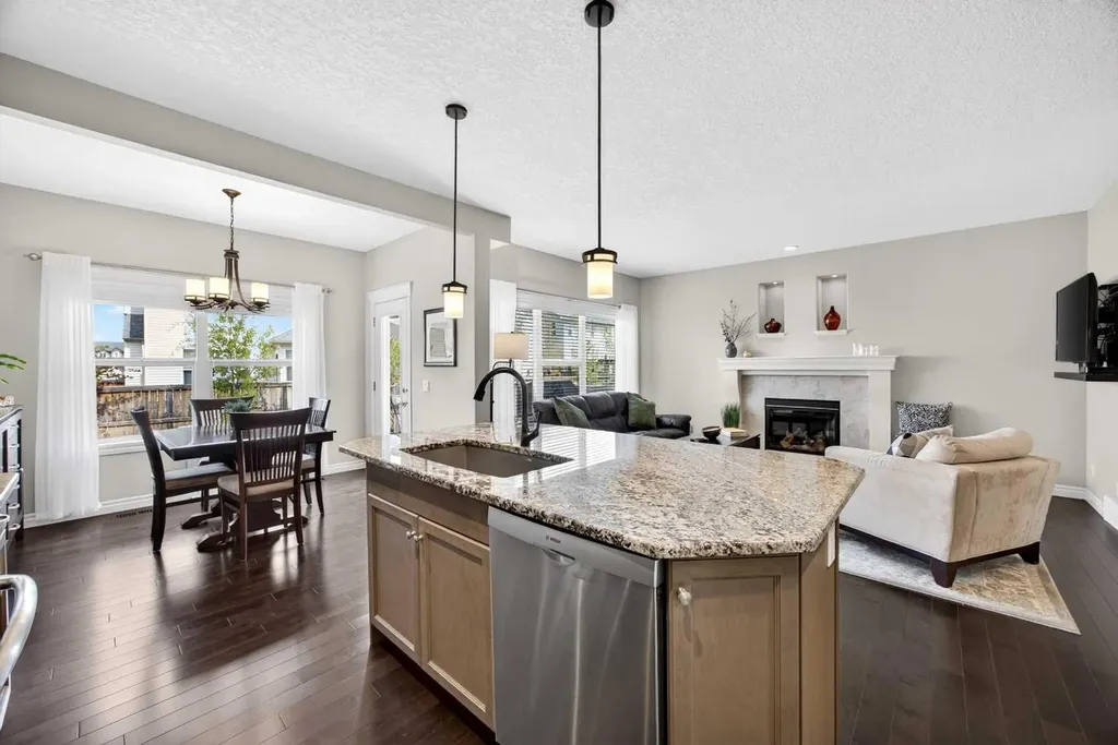 293 Bridleridge View SW Calgary AB T2Y0E6