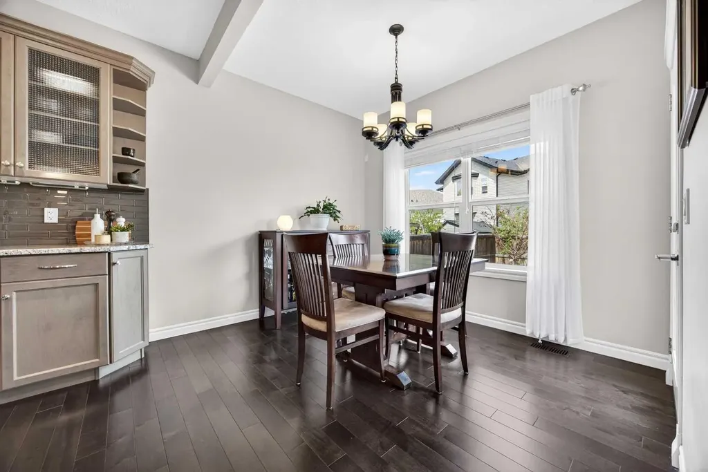 293 Bridleridge View SW Calgary AB T2Y0E6