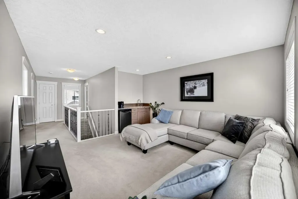 293 Bridleridge View SW Calgary AB T2Y0E6