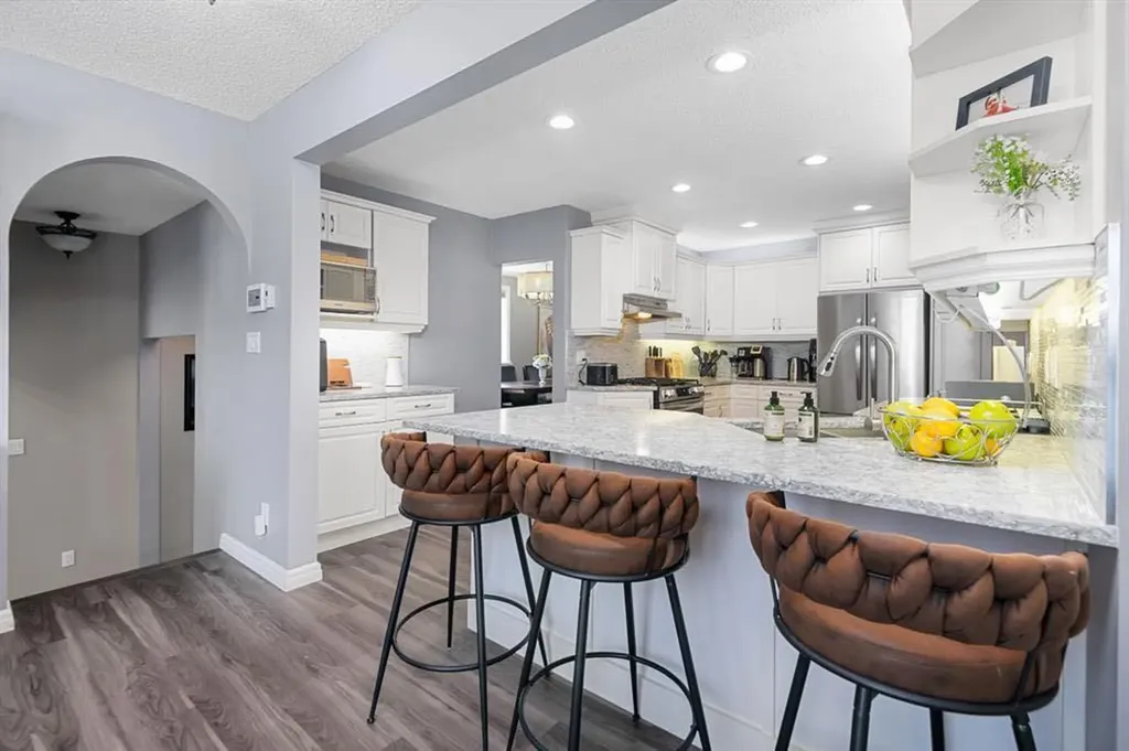 3144 Breen Crescent NW Calgary AB T2L 1S7