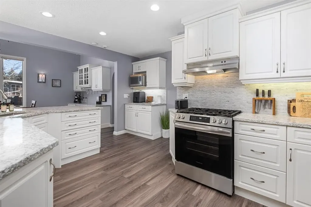3144 Breen Crescent NW Calgary AB T2L 1S7