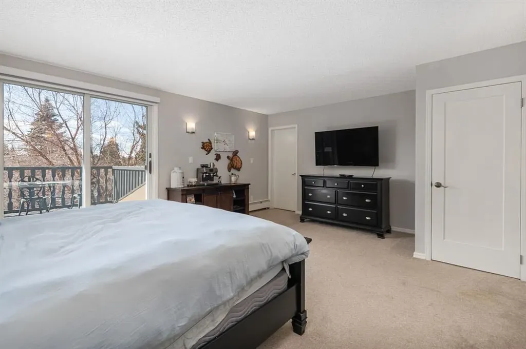 3144 Breen Crescent NW Calgary AB T2L 1S7