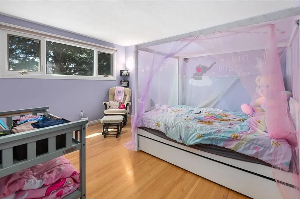 3144 Breen Crescent NW Calgary AB T2L 1S7