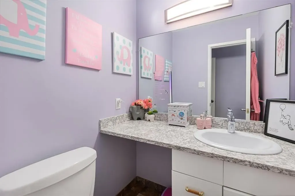 3144 Breen Crescent NW Calgary AB T2L 1S7