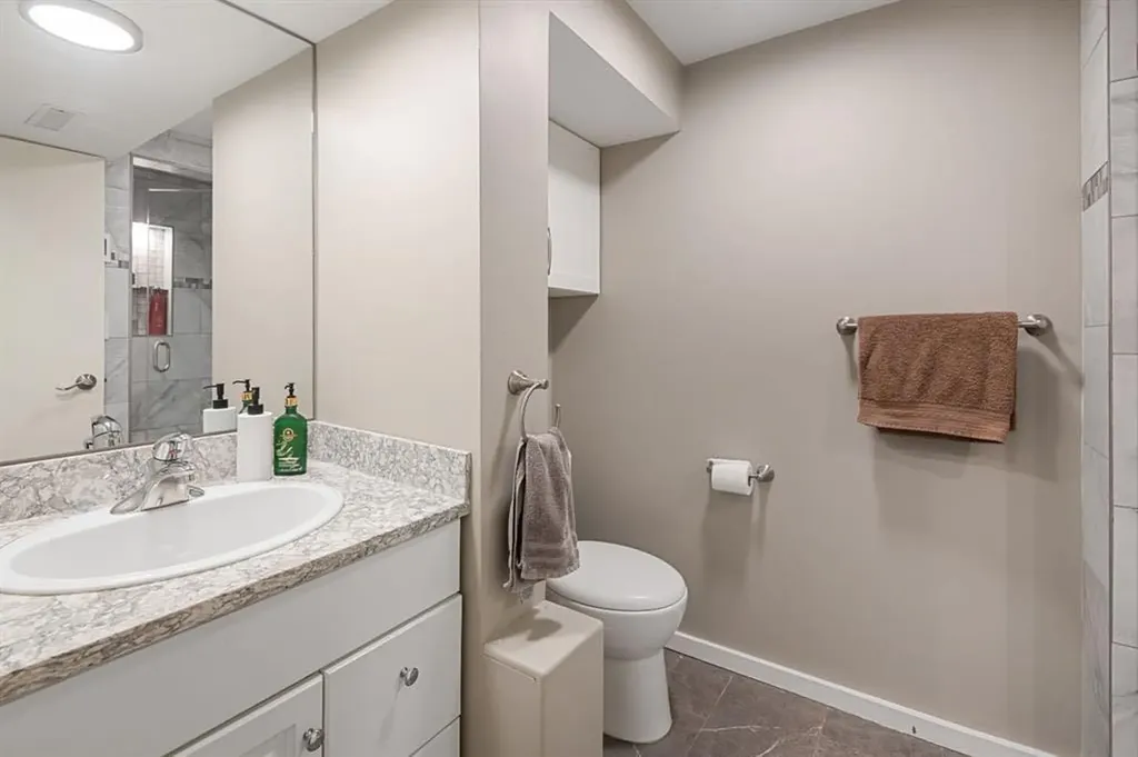 3144 Breen Crescent NW Calgary AB T2L 1S7