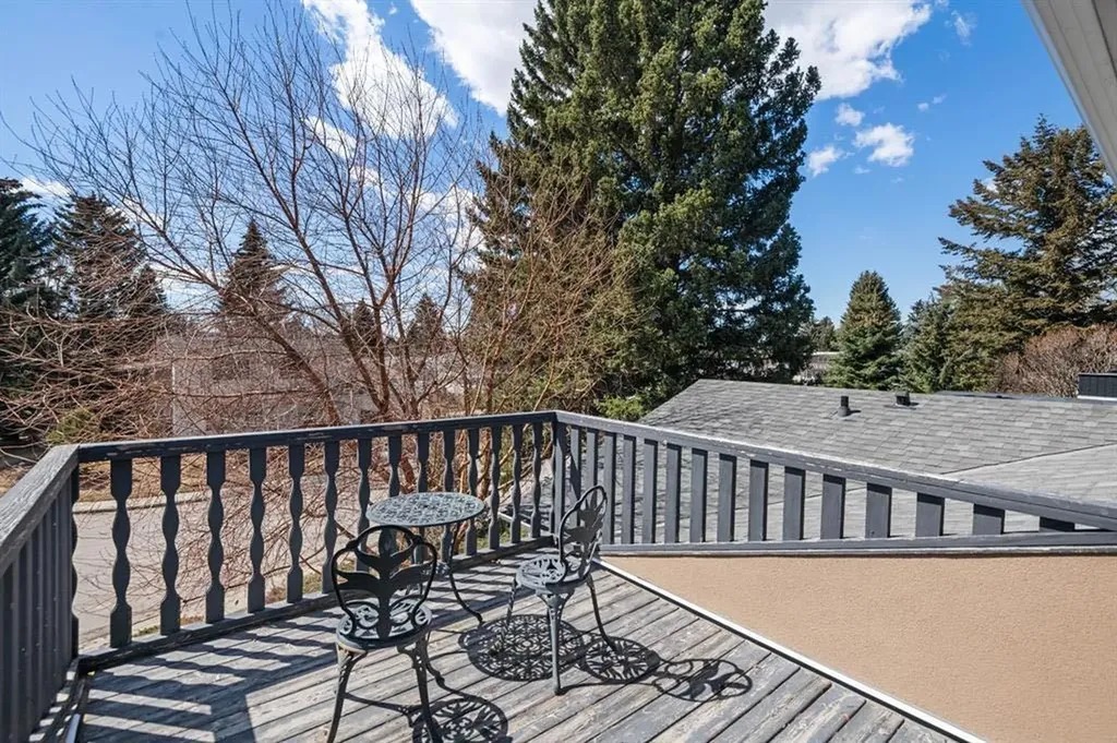 3144 Breen Crescent NW Calgary AB T2L 1S7
