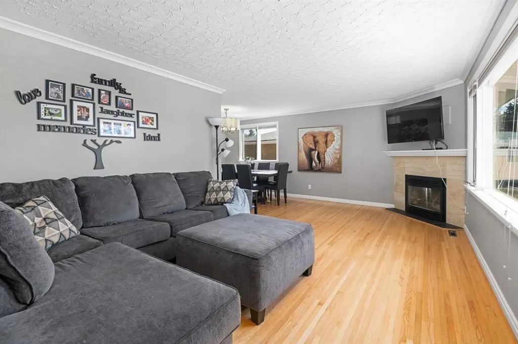 3144 Breen Crescent NW Calgary AB T2L 1S7
