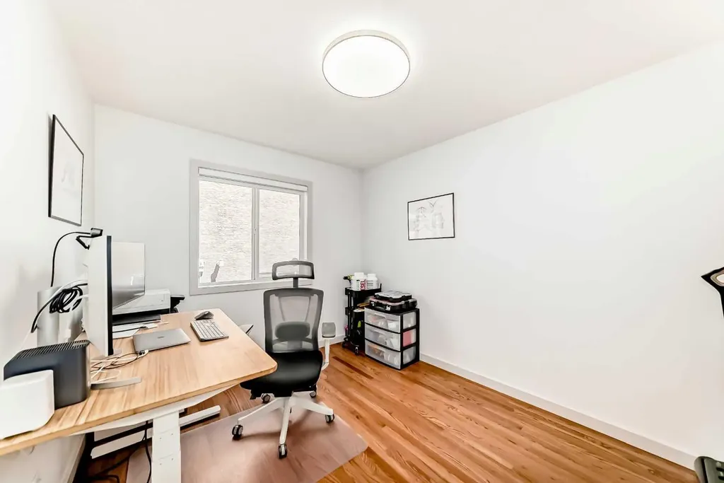 191 Sienna Park Terrace SW Calgary AB T3H 4M9