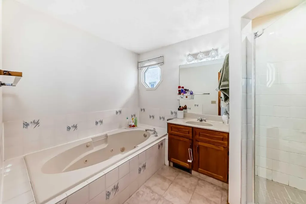 81 Eldorado Close NE Calgary AB T1Y 6T3