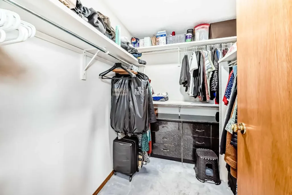 81 Eldorado Close NE Calgary AB T1Y 6T3
