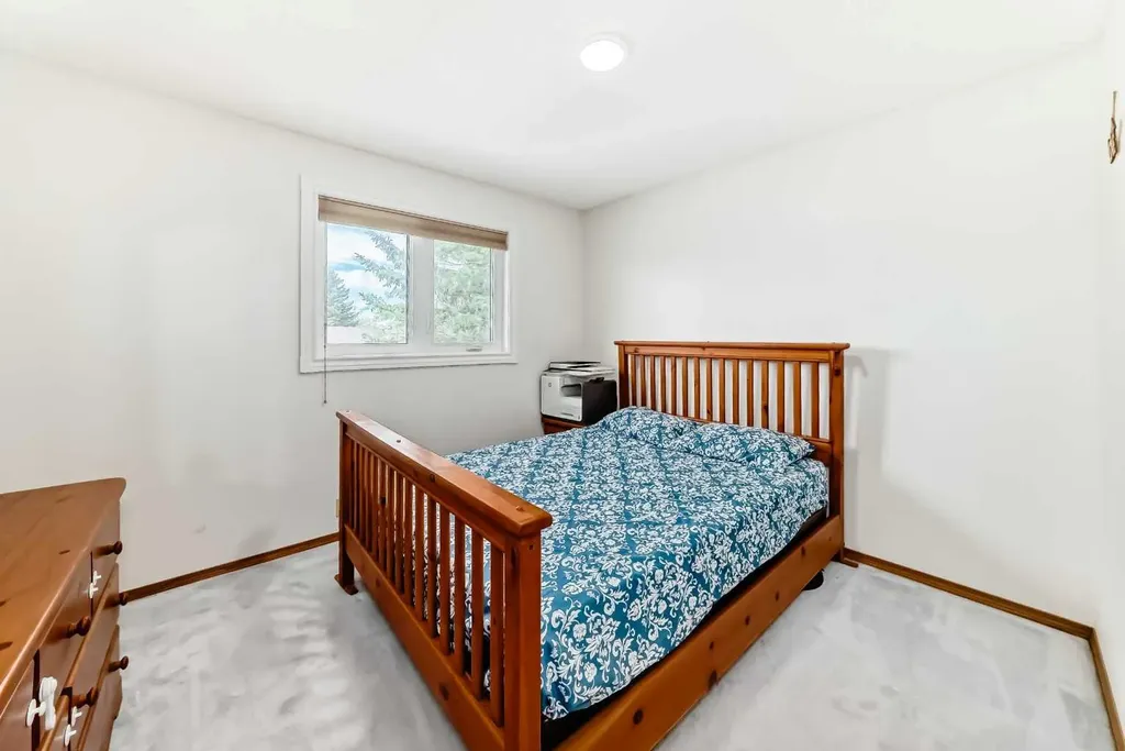 81 Eldorado Close NE Calgary AB T1Y 6T3