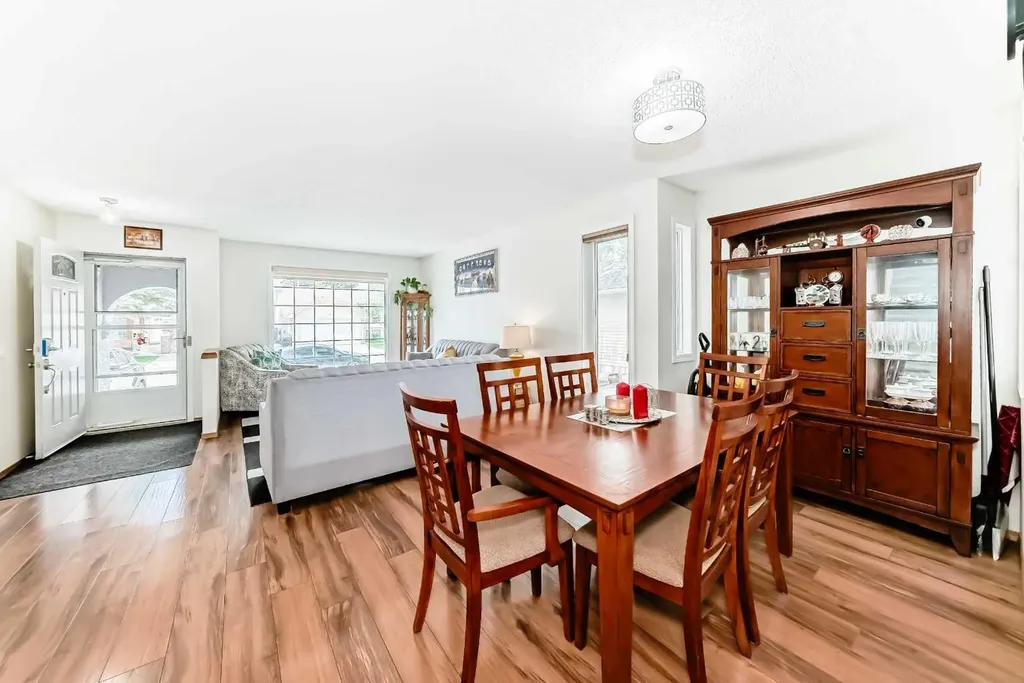 81 Eldorado Close NE Calgary AB T1Y 6T3