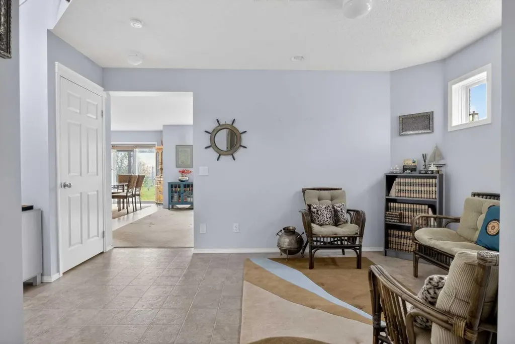 112 Valley Stream Close NW Calgary AB T3B 5V8