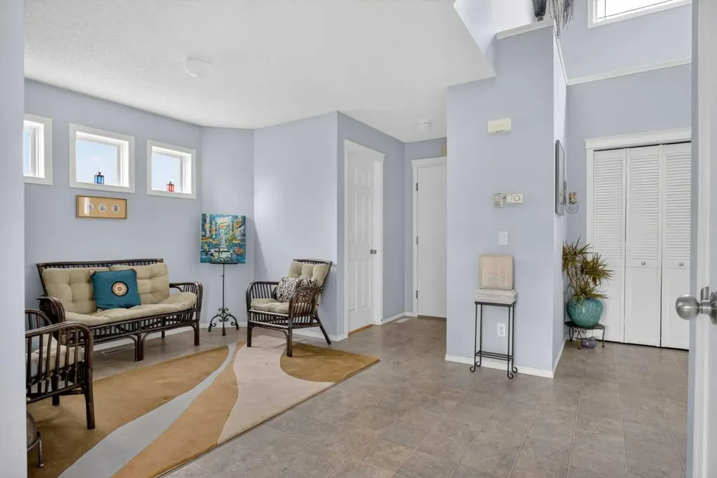 112 Valley Stream Close NW Calgary AB T3B 5V8