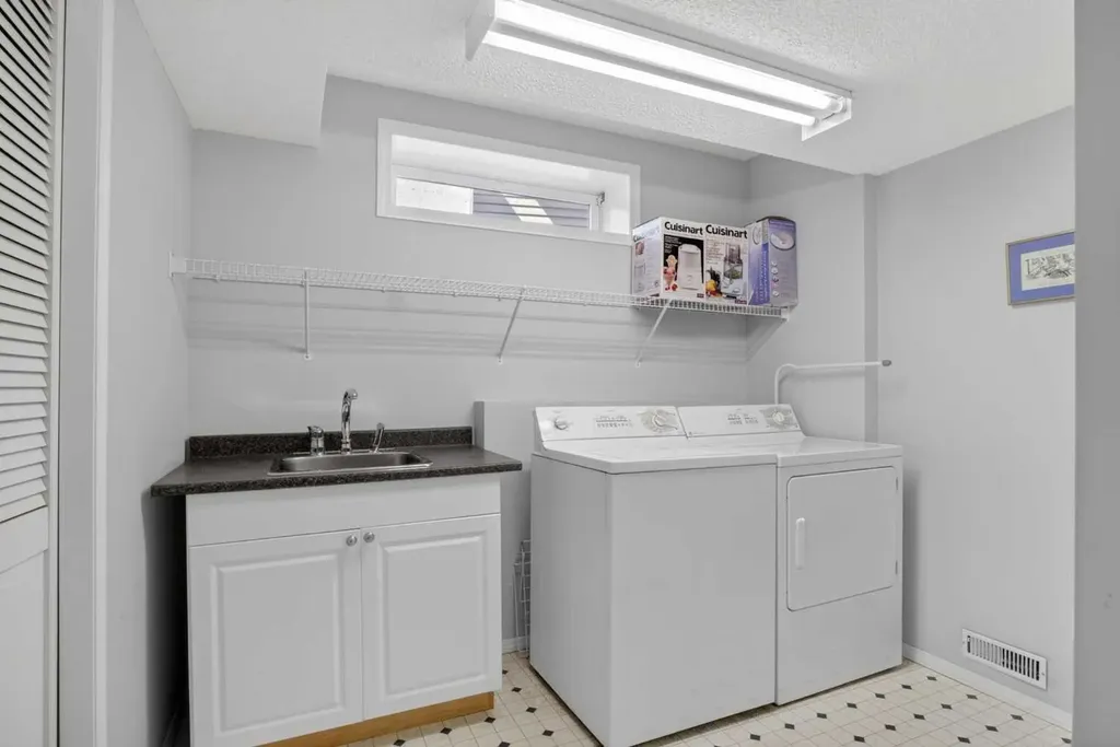 112 Valley Stream Close NW Calgary AB T3B 5V8