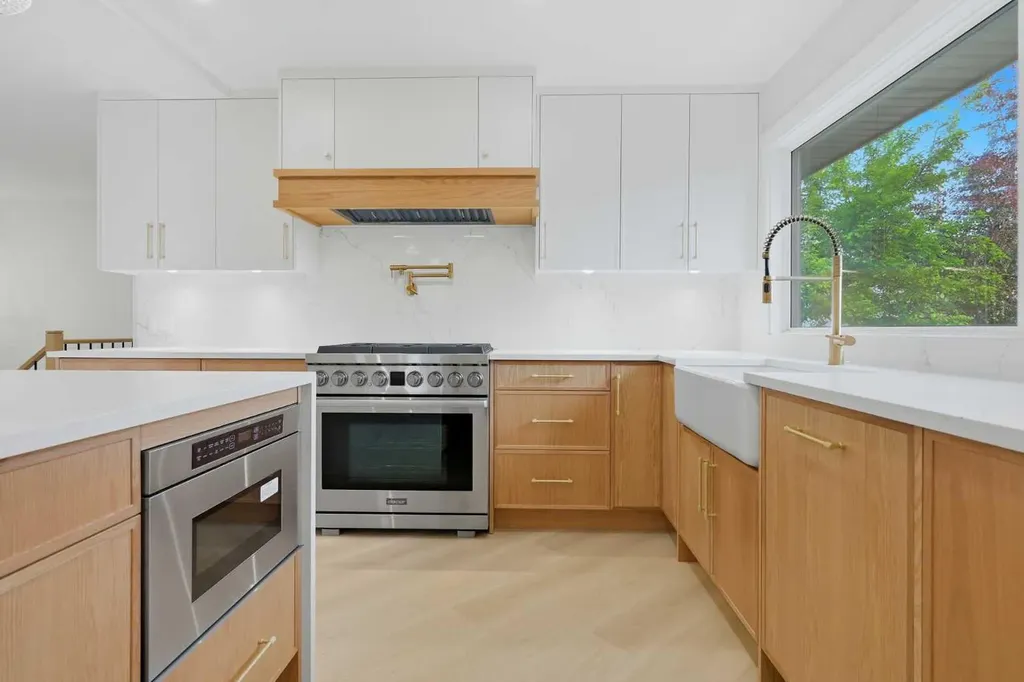 1132 Lake Sylvan Place SE Calgary AB T2J2P6