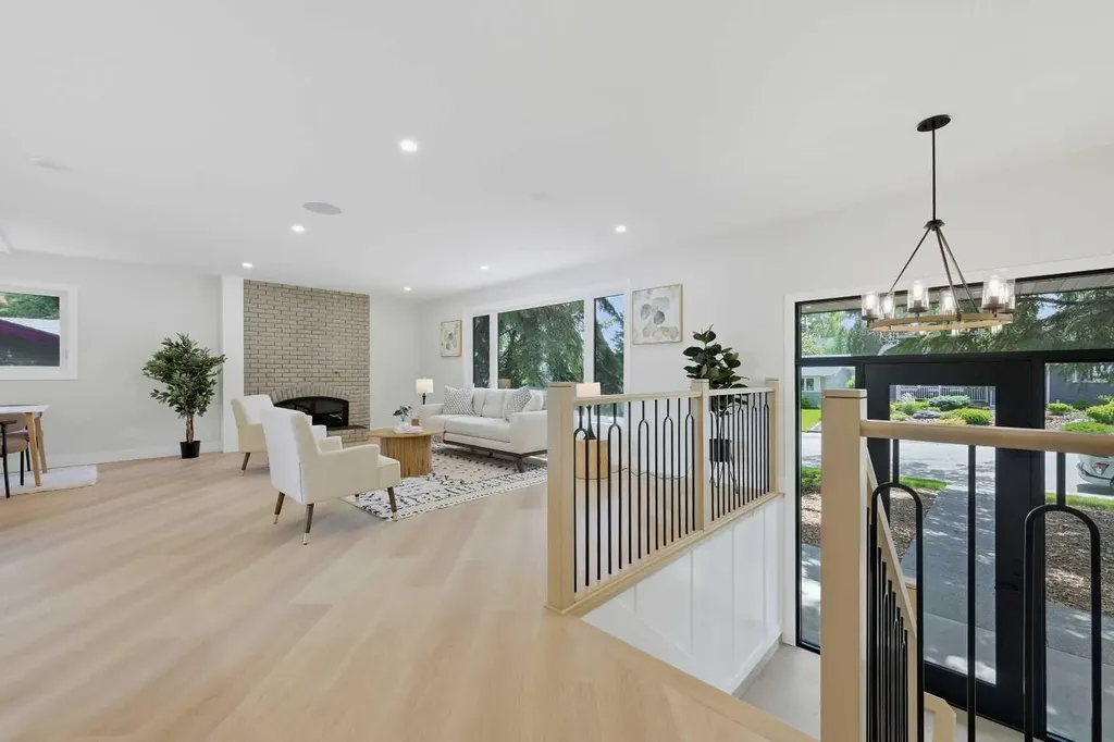 1132 Lake Sylvan Place SE Calgary AB T2J2P6