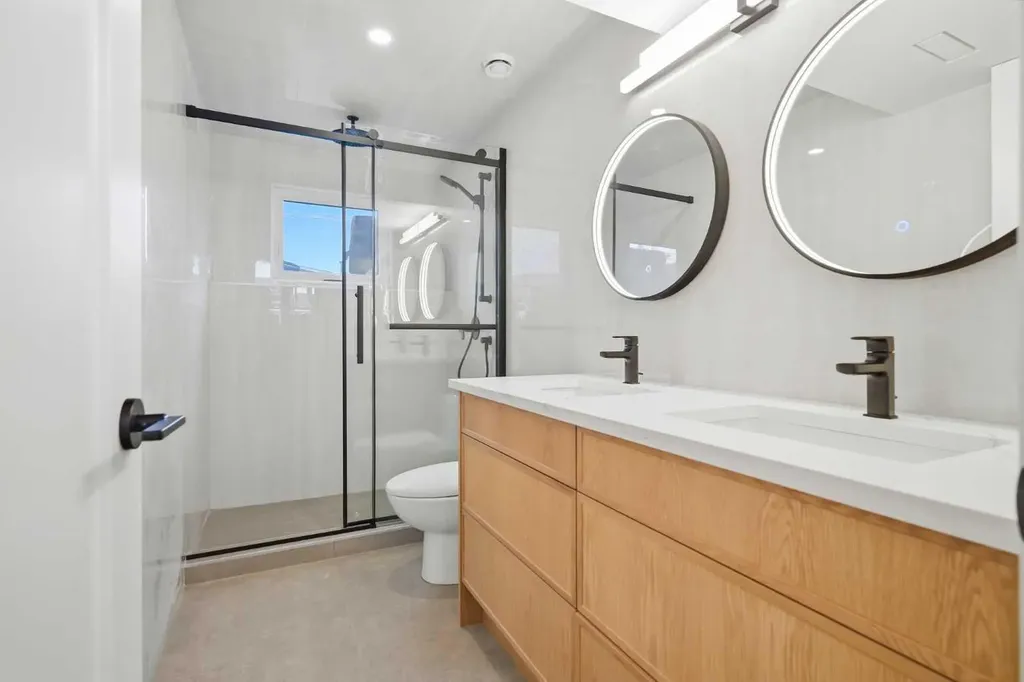 1132 Lake Sylvan Place SE Calgary AB T2J2P6