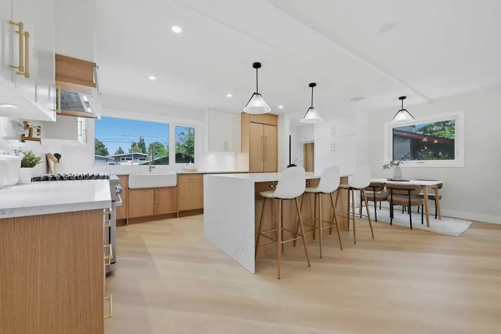 1132 Lake Sylvan Place SE Calgary AB T2J2P6