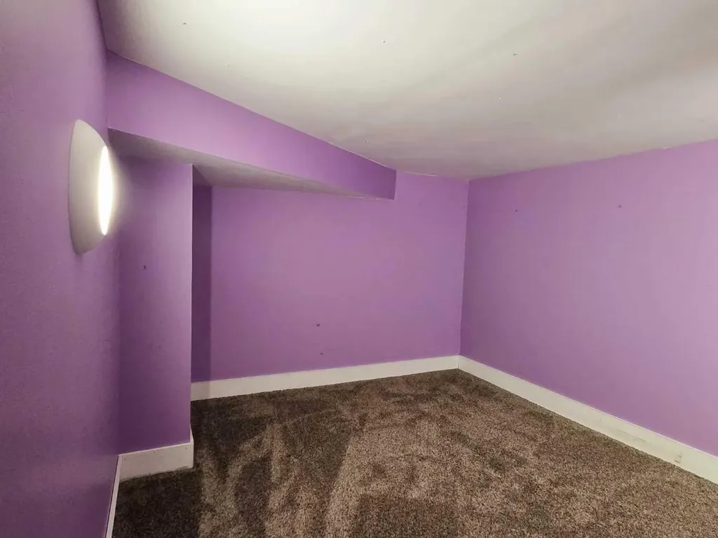 210 Prestwick Circle SE Calgary AB T2Z 3X5